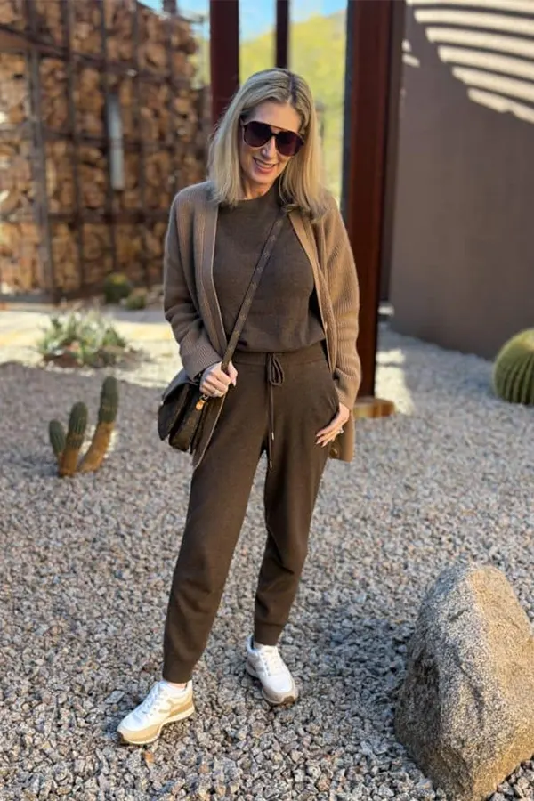 Keep A Taupe Outfit Easy With White Sneakers
