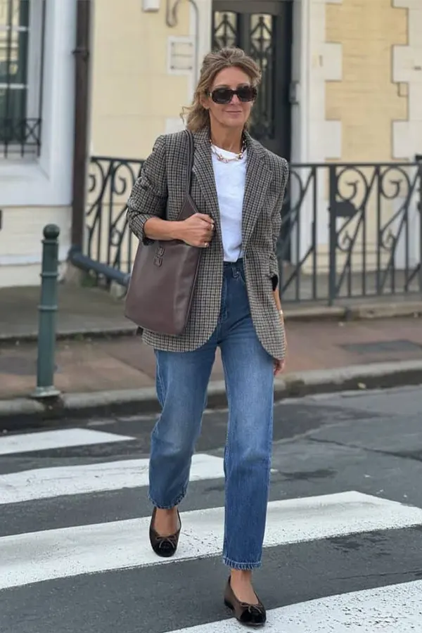 Make A Gray Blazer And Jeans Feel More Refined