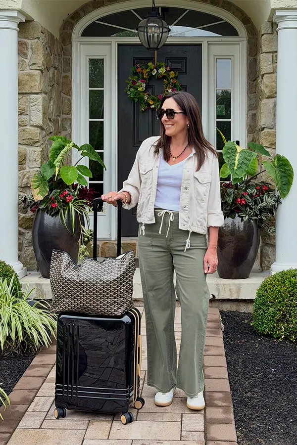 Off White Jacket And Green Pants For A Simple Airport Outfit
