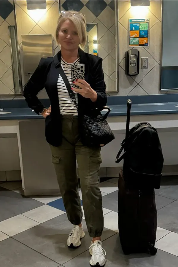 Sporty Black And White Airport Outfit