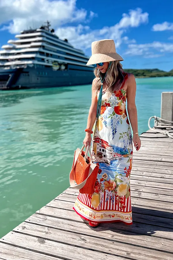 Printed Maxi Dress With A Wide Brim Hat