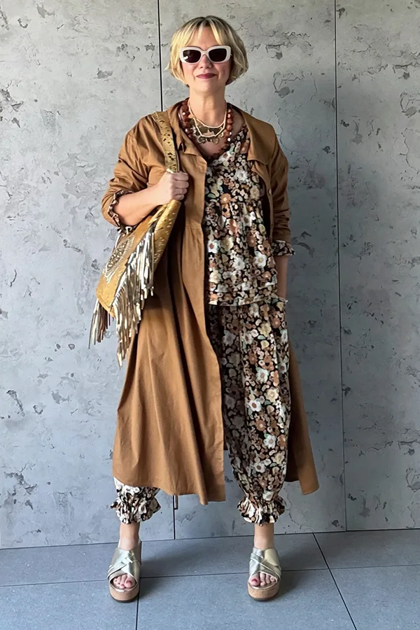 Printed Top Long Brown Layer And Relaxed Trousers