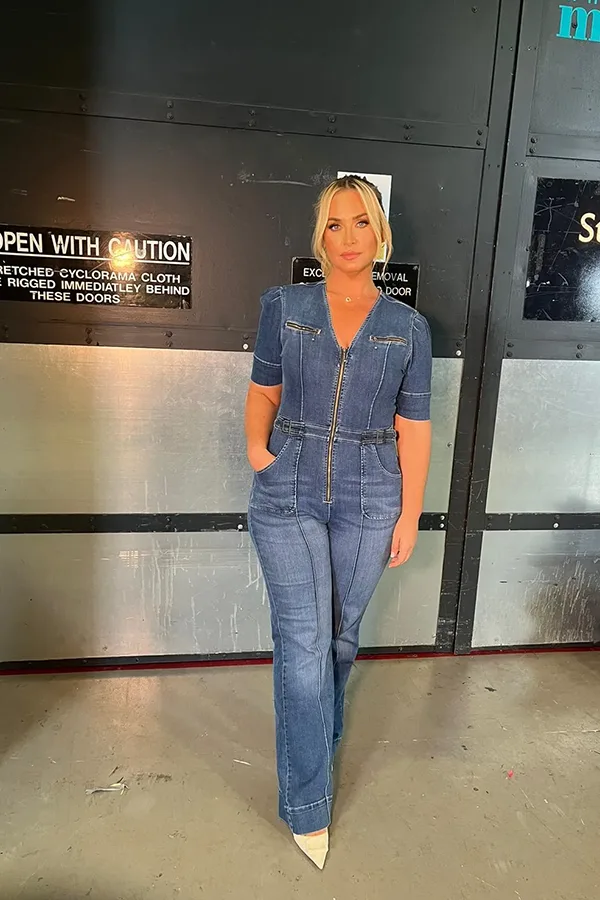 Tailored Short Sleeve Denim Jumpsuit With Pointed Shoes